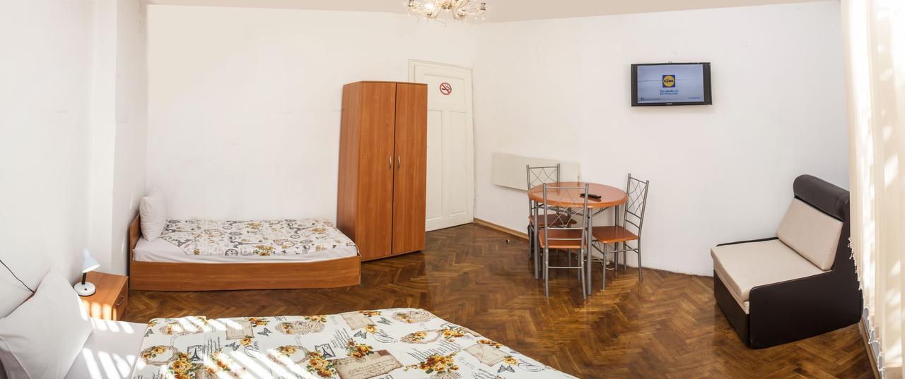 Central Guesthouse Five Corners Sofia Zewnętrze zdjęcie